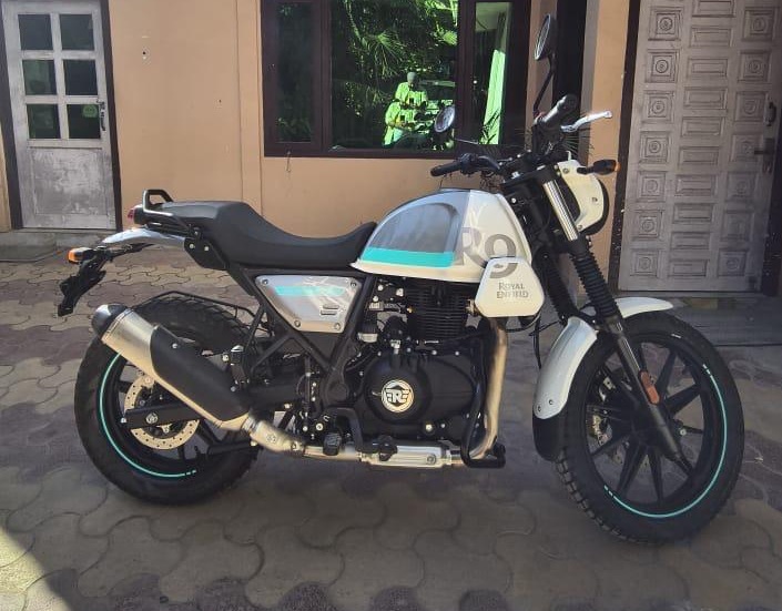 Royal Enfield Scram on rent in Guwahati – Adventure bike rental